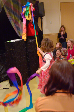 hire a magician in Newtown Square